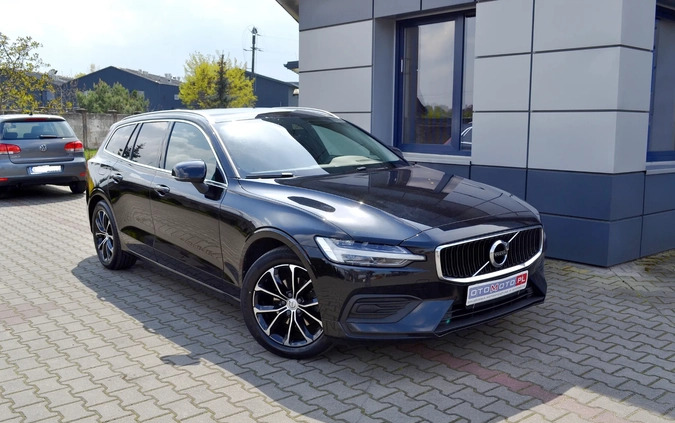 Volvo V60 cena 84900 przebieg: 231260, rok produkcji 2019 z Ćmielów małe 781